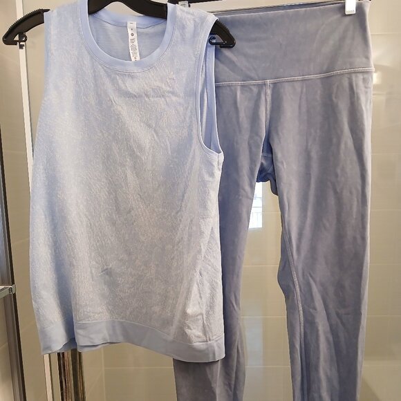 Lululemon Lilac Set - Picture 1 of 10